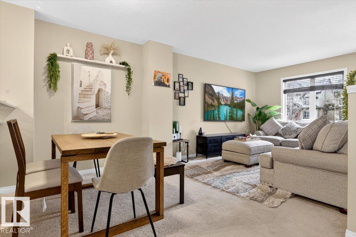 1637 TOWNE CENTRE BV NW - 24