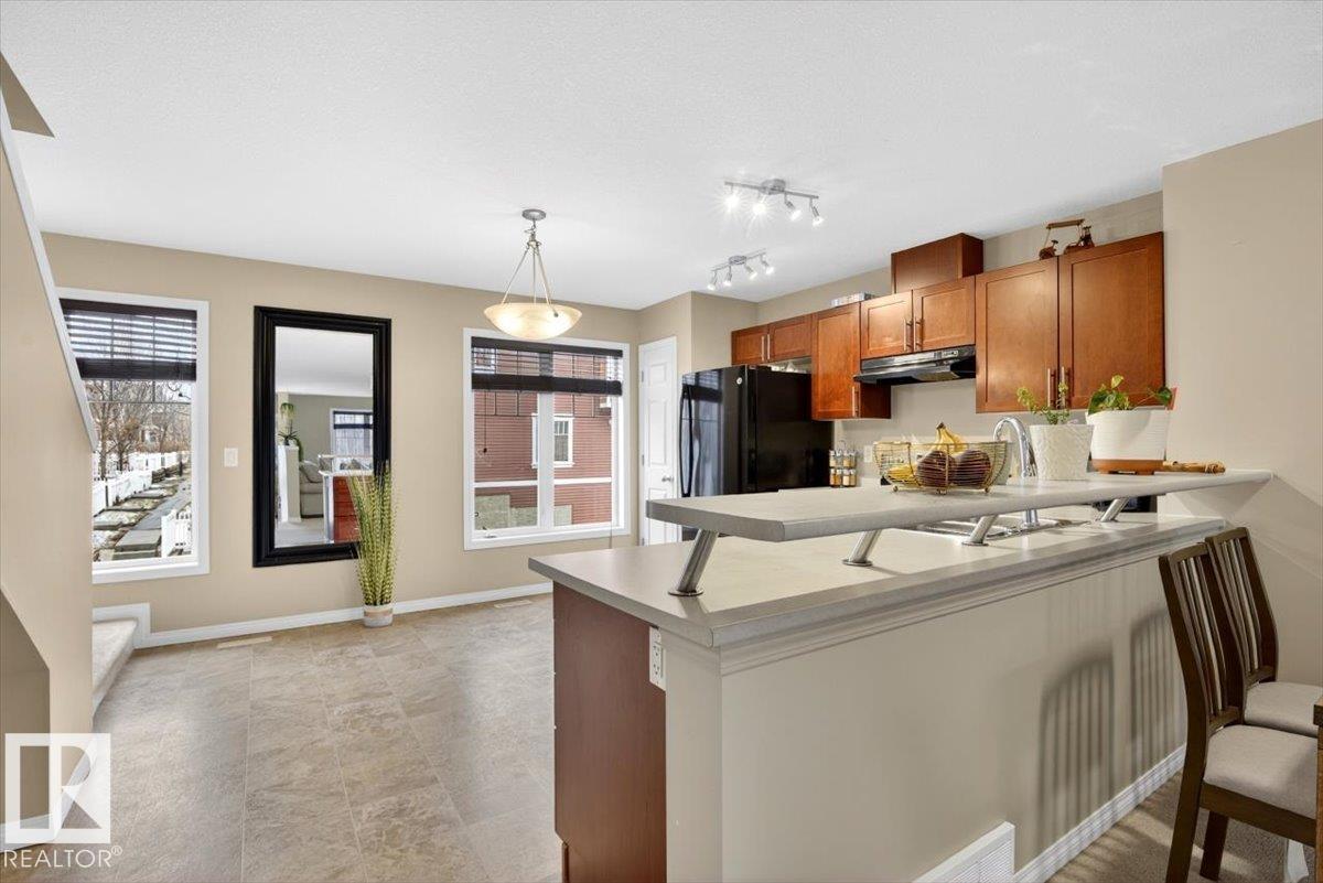 1637 TOWNE CENTRE BV NW - 27
