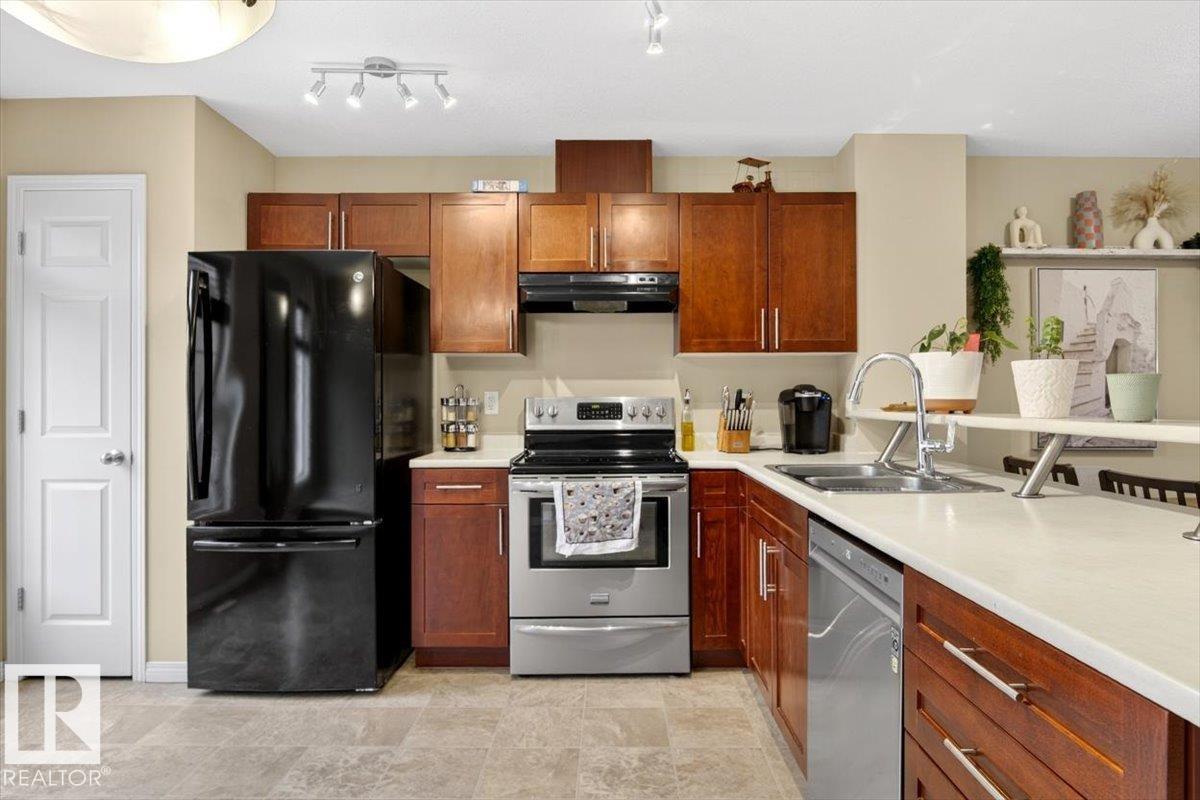 1637 TOWNE CENTRE BV NW - 30