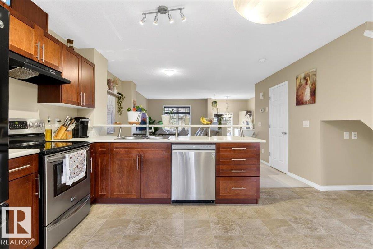 1637 TOWNE CENTRE BV NW - 33