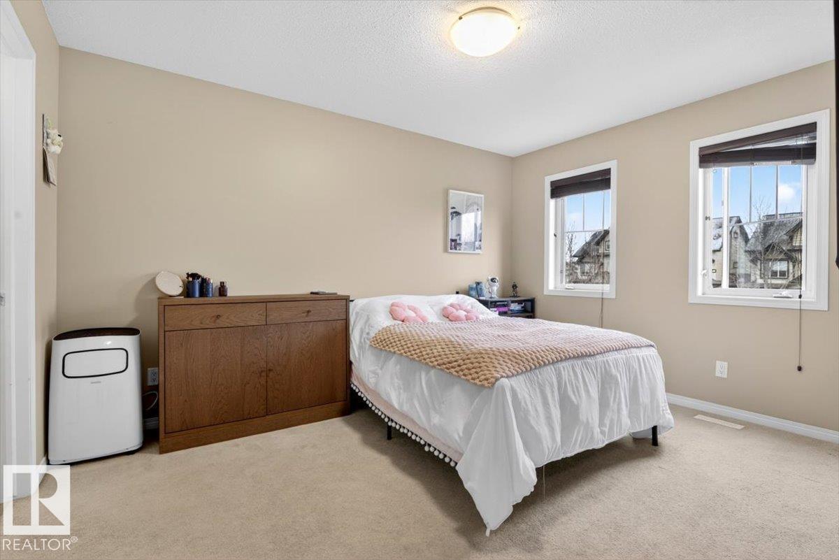 1637 TOWNE CENTRE BV NW - 37