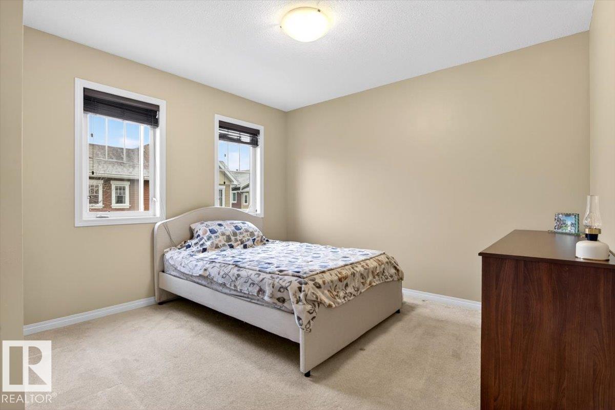 1637 TOWNE CENTRE BV NW - 44