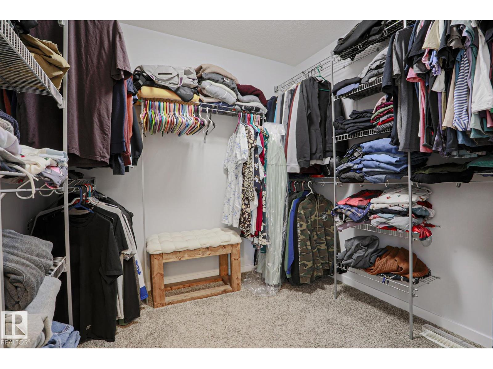 18 ENCHANTED WAY, St. Albert