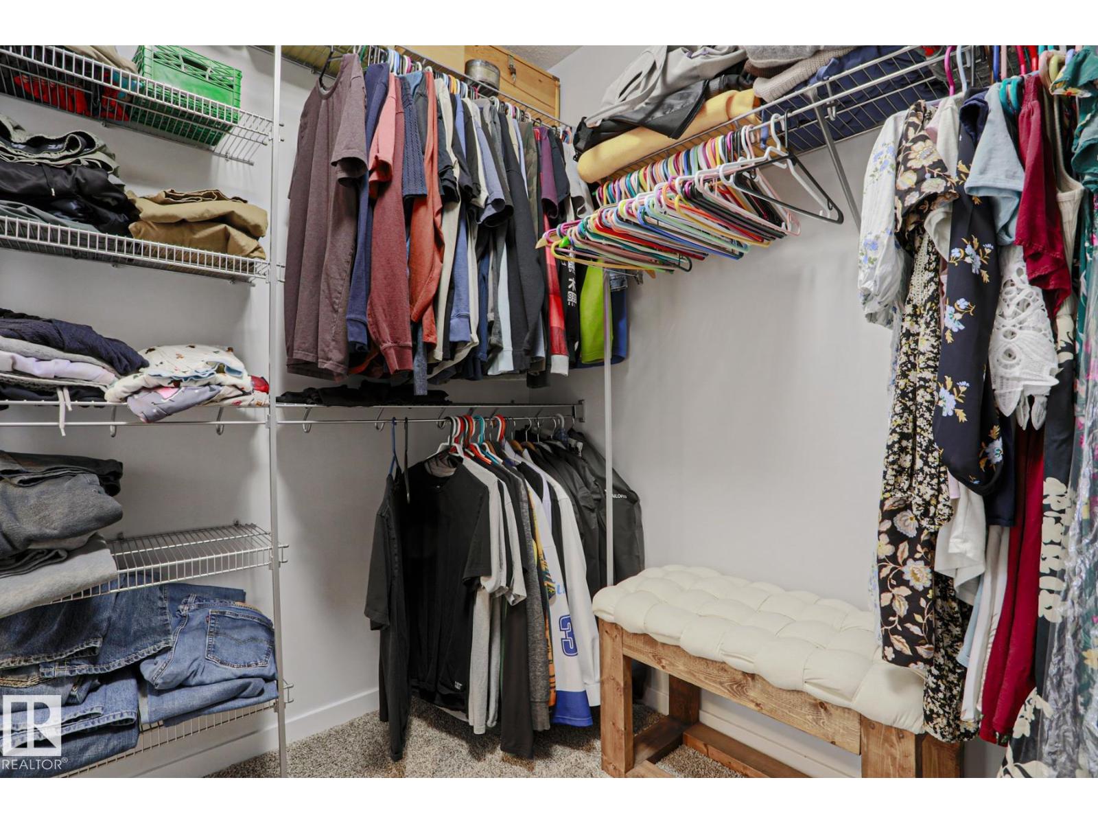 18 ENCHANTED WAY, St. Albert