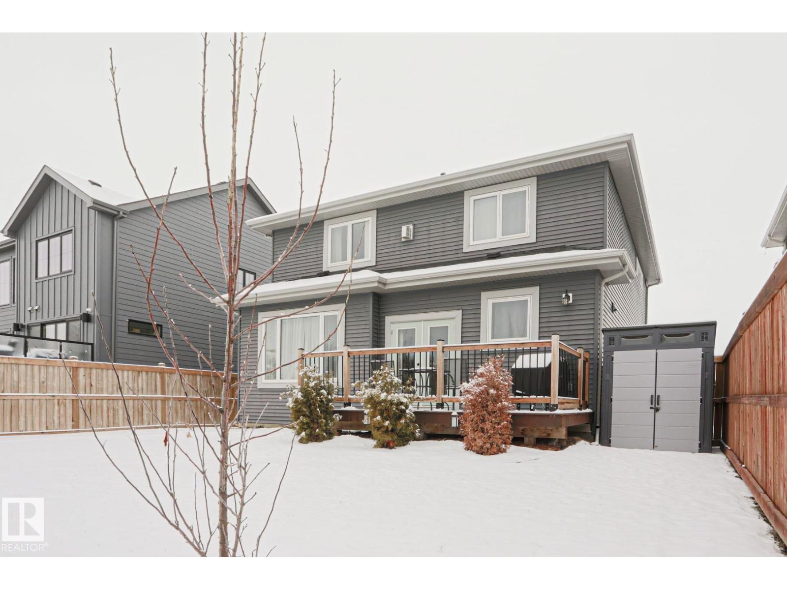 18 ENCHANTED WAY, St. Albert