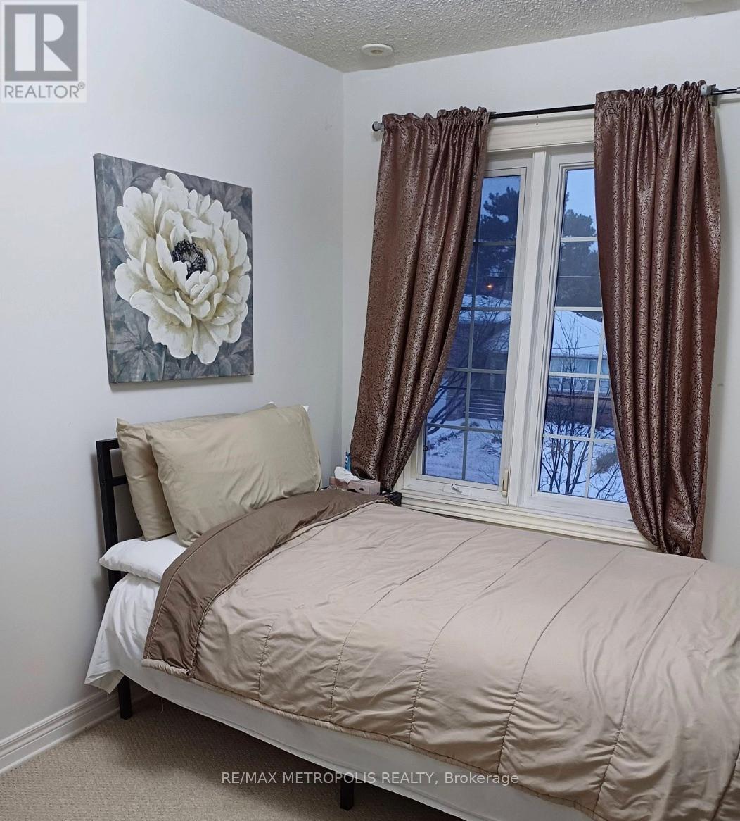 #12 45 CEDARCROFT BOULEVARD - 10