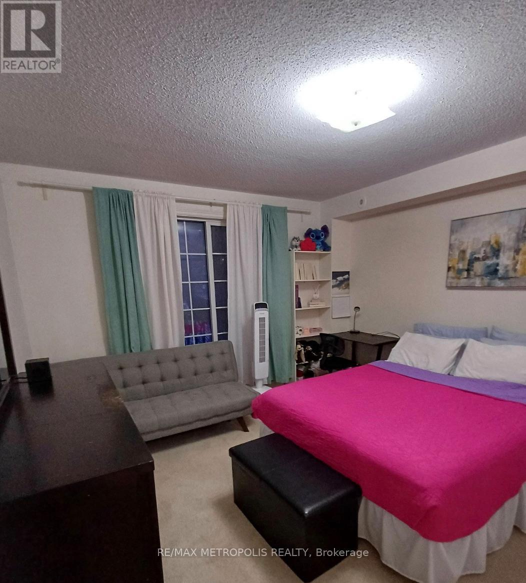 #12 45 CEDARCROFT BOULEVARD - 4