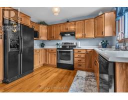 Family room - 15 Gibson Drive, Tillsonburg, ON N4G5G4 Photo 15