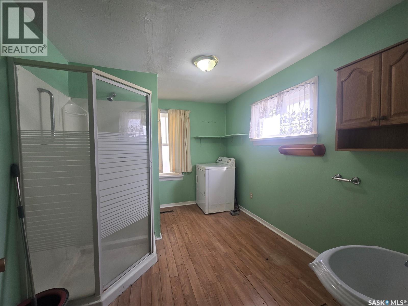 803 Hall STREET — photo 8