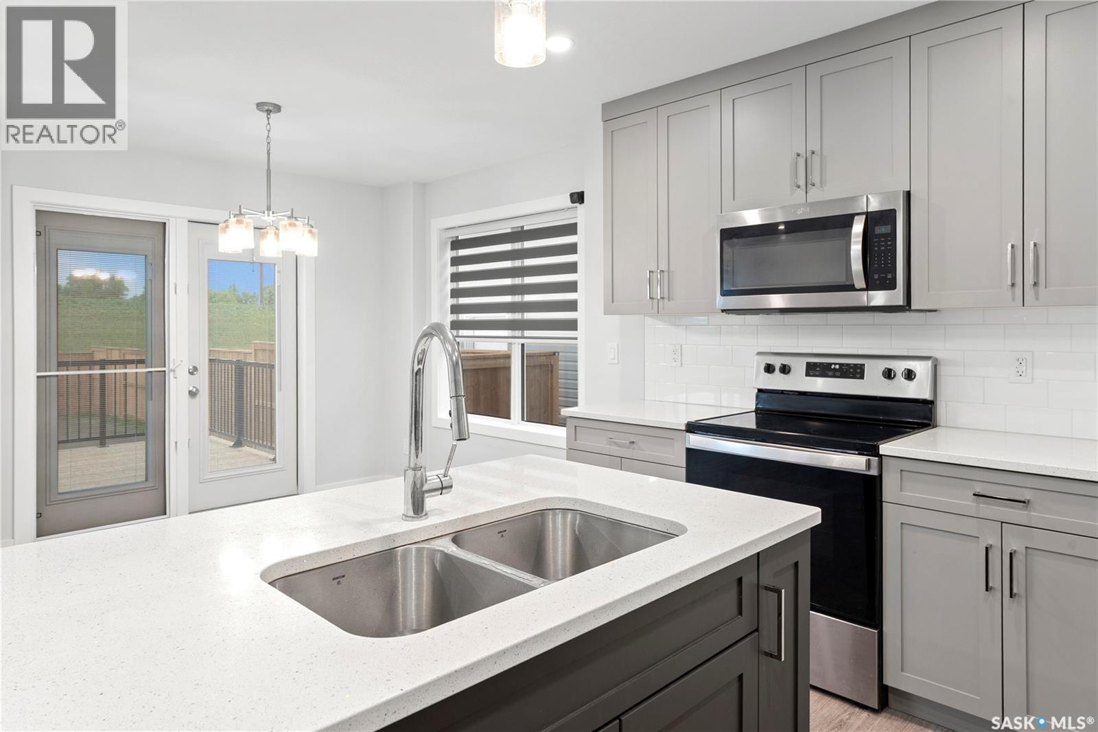 304 Pepper PLACE - 11