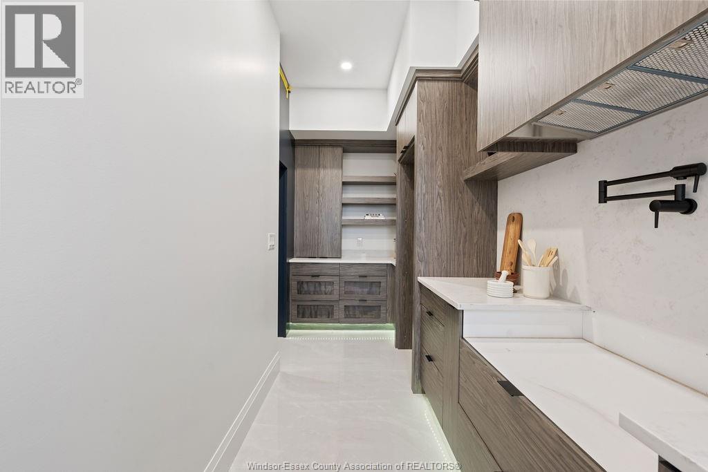 4330 CATERINA, LaSalle, Ontario, N9H0N3 — Photo 12