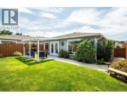 54 7586 Tetayut Rd, Central Saanich, BC V8M0B4 Photo 25
