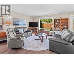 54 7586 Tetayut Rd, Central Saanich, BC V8M0B4 Photo 9