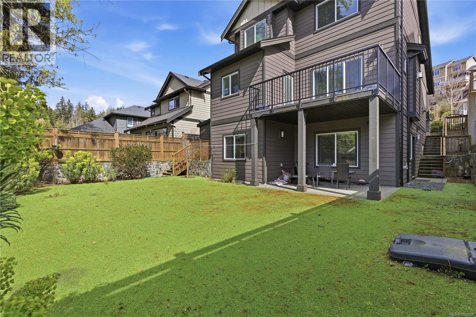  3512 Honeycrisp Avenue, Langford