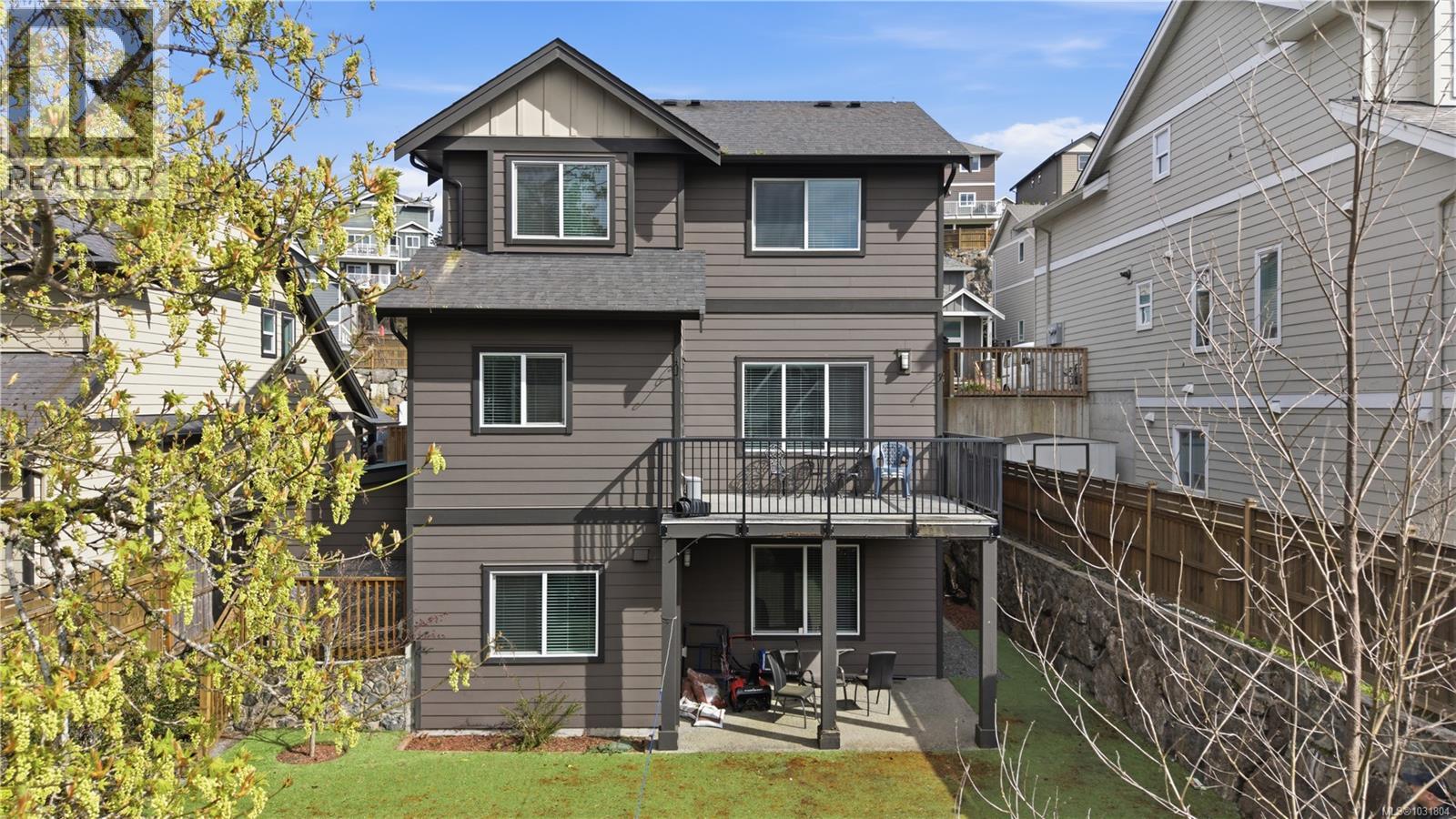  3512 Honeycrisp Avenue, Langford