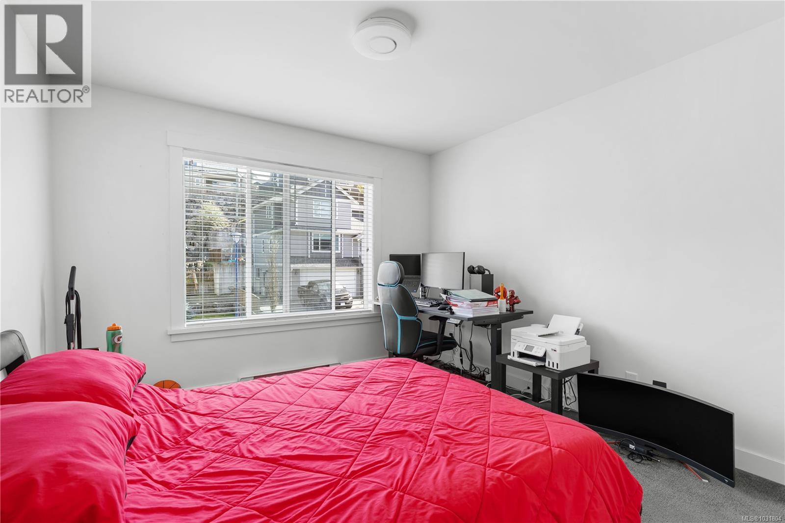  3512 Honeycrisp Avenue, Langford