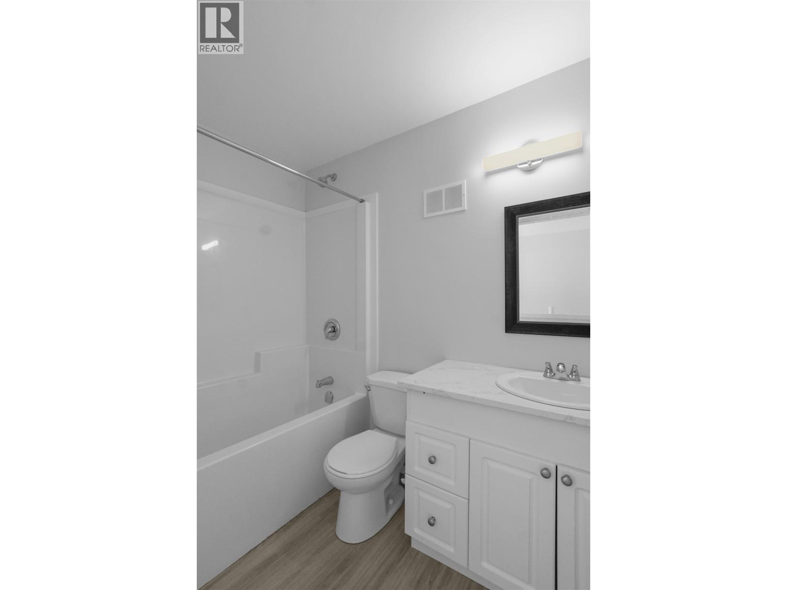 15 GANNET CRESCENT, Kitimat