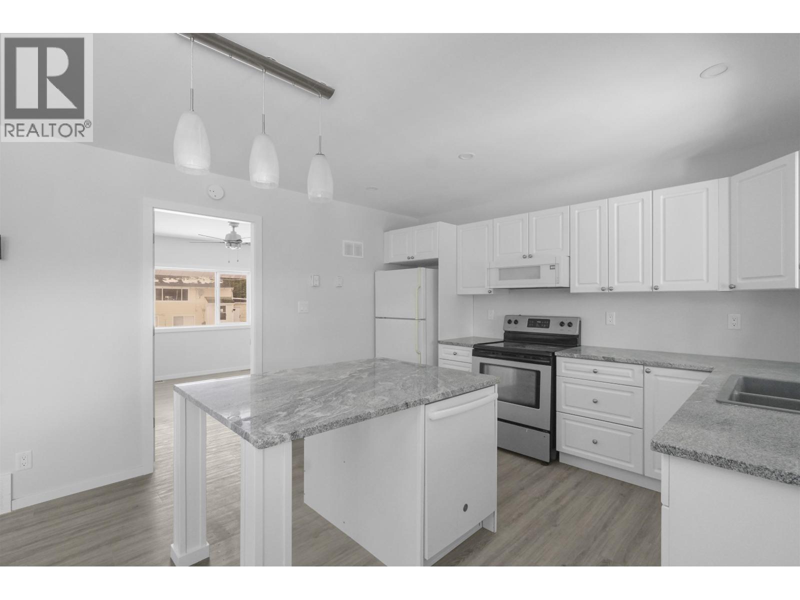 15 GANNET CRESCENT, Kitimat