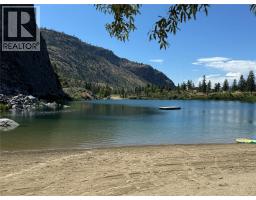 14 174 GALLAGHER LAKE Road, Oliver