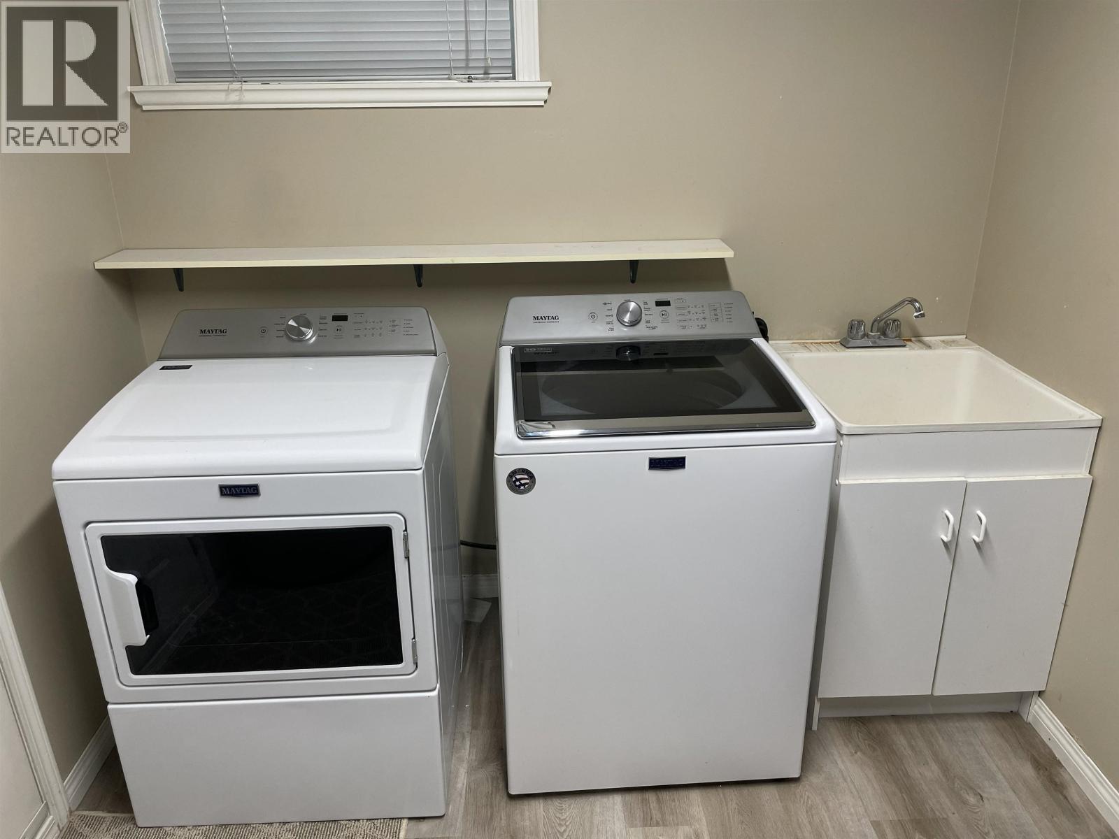 1585 EDMONTON STREET - 12