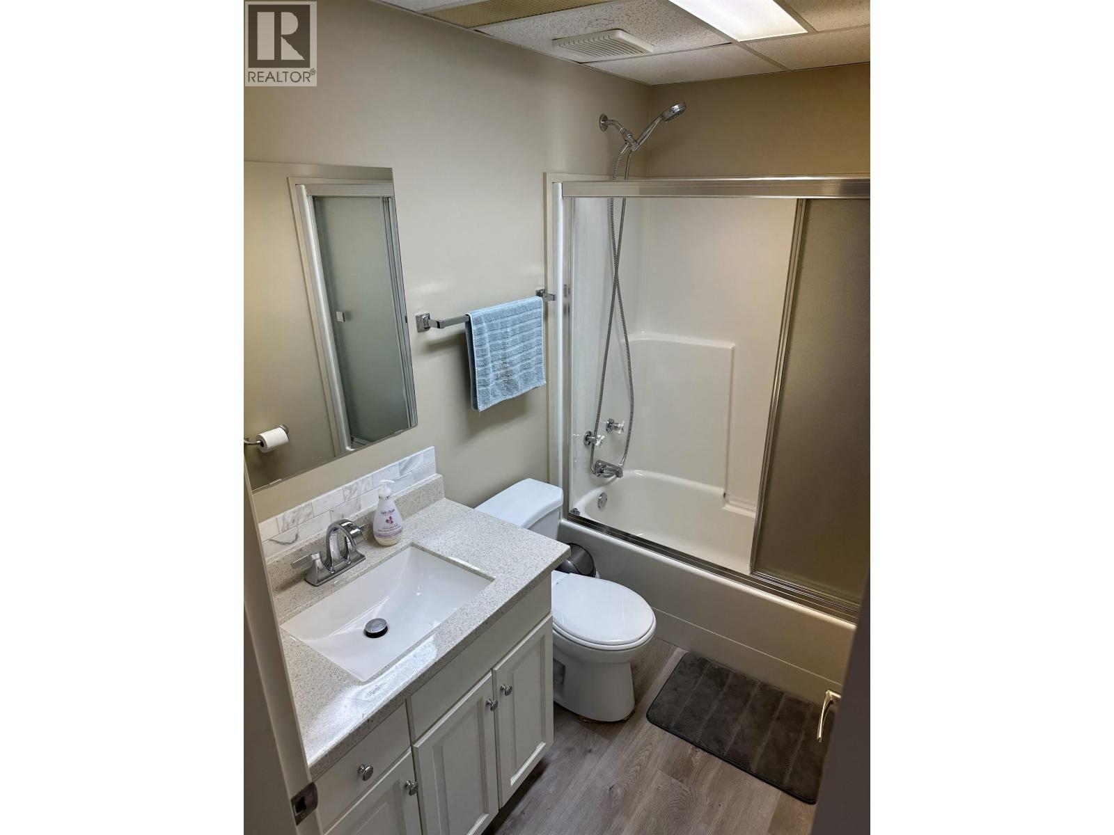 1585 EDMONTON STREET - 10