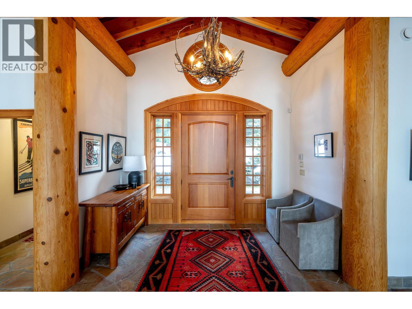 House in Whistler - Image 33