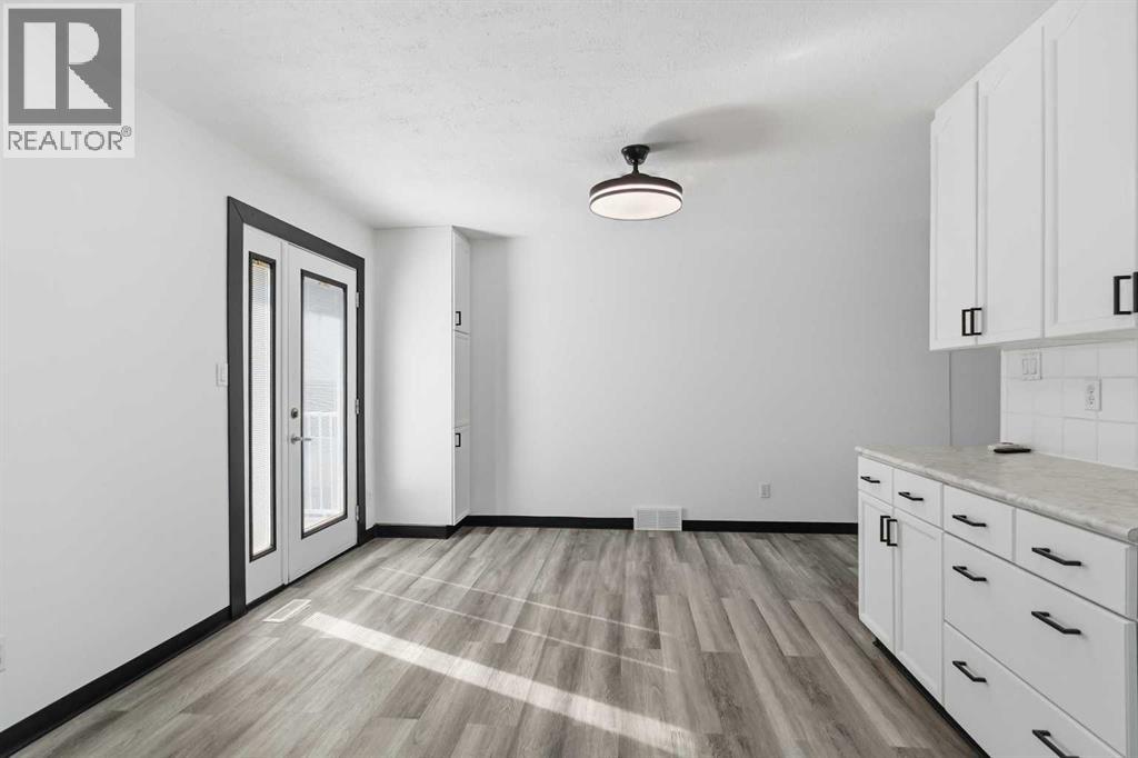 162 Elmore Drive, Fort McMurray