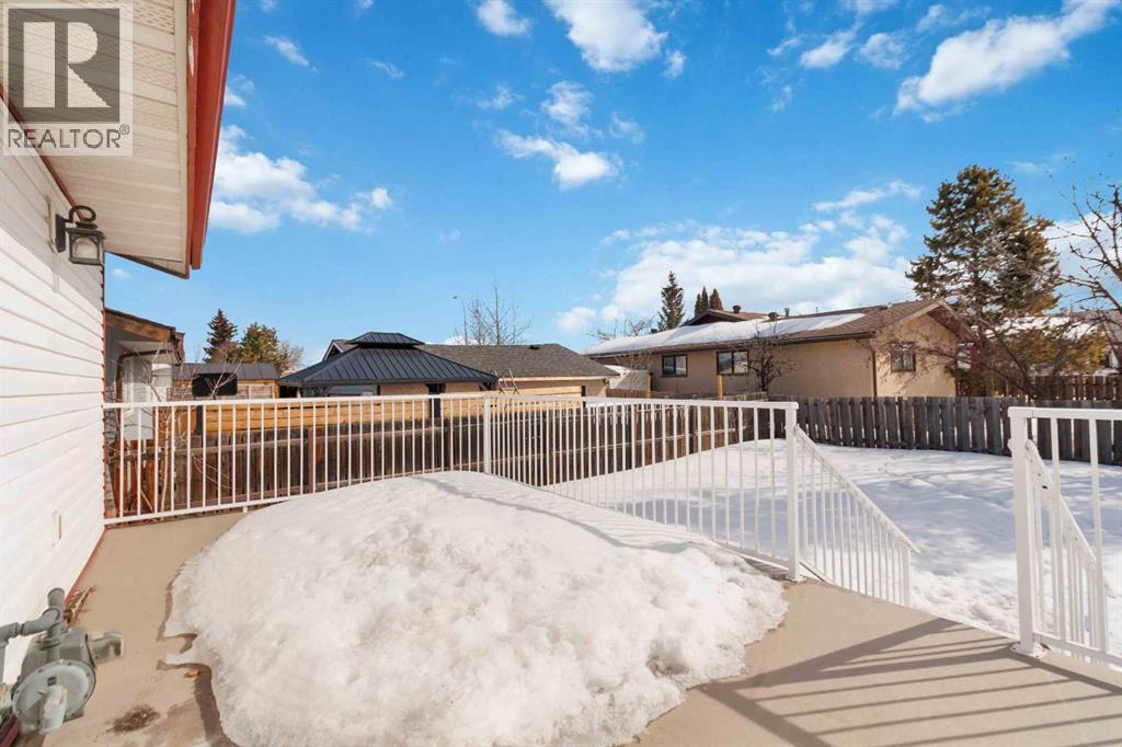 162 Elmore Drive, Fort McMurray