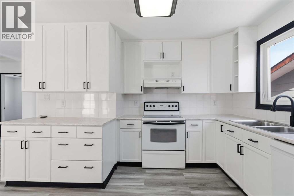 162 Elmore Drive, Fort McMurray