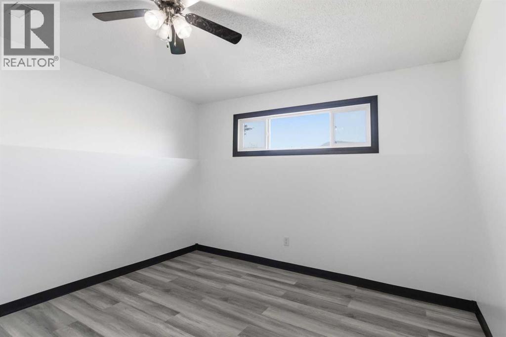 162 Elmore Drive, Fort McMurray