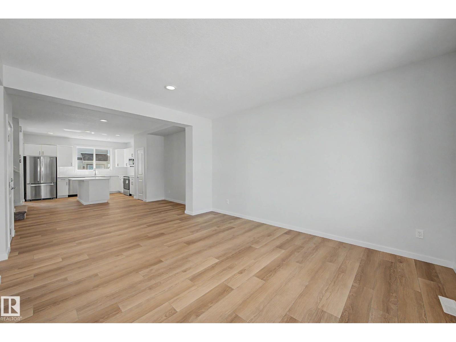 21203 25 AV NW, Edmonton