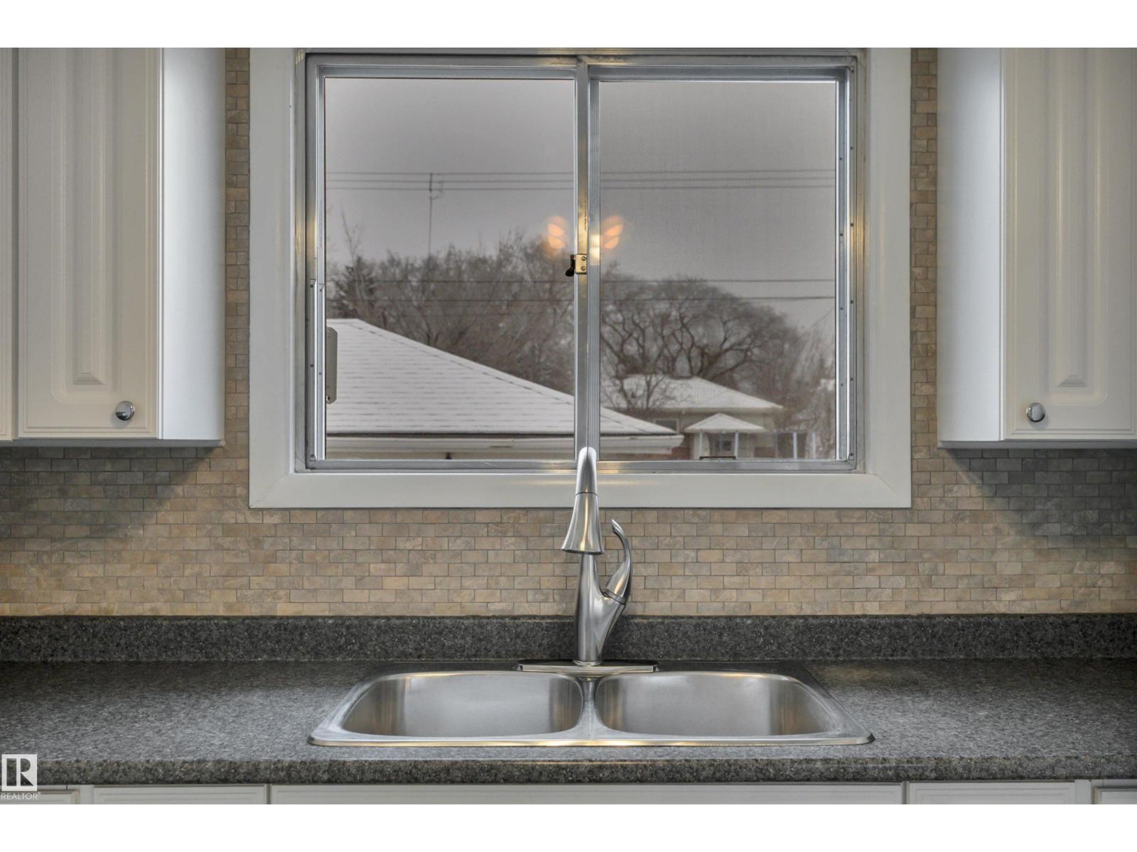 7311 82 ST NW, Edmonton