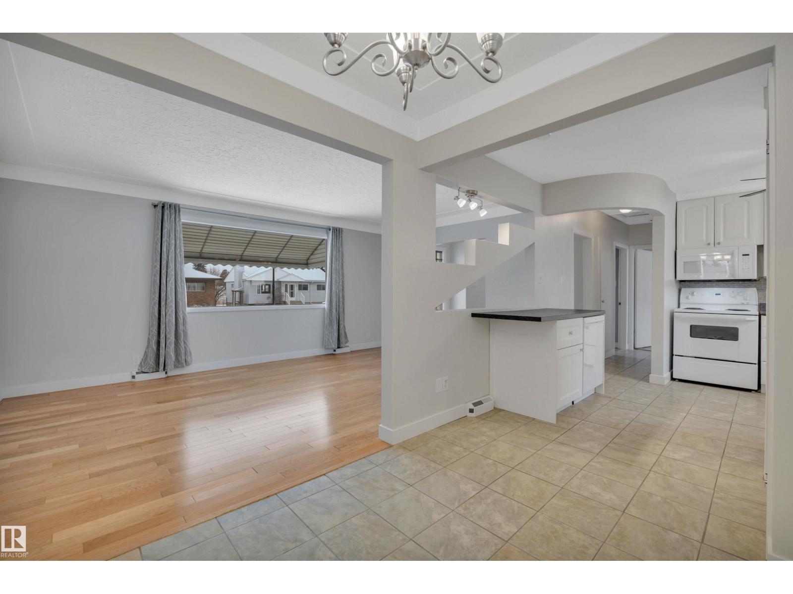 7311 82 ST NW, Edmonton