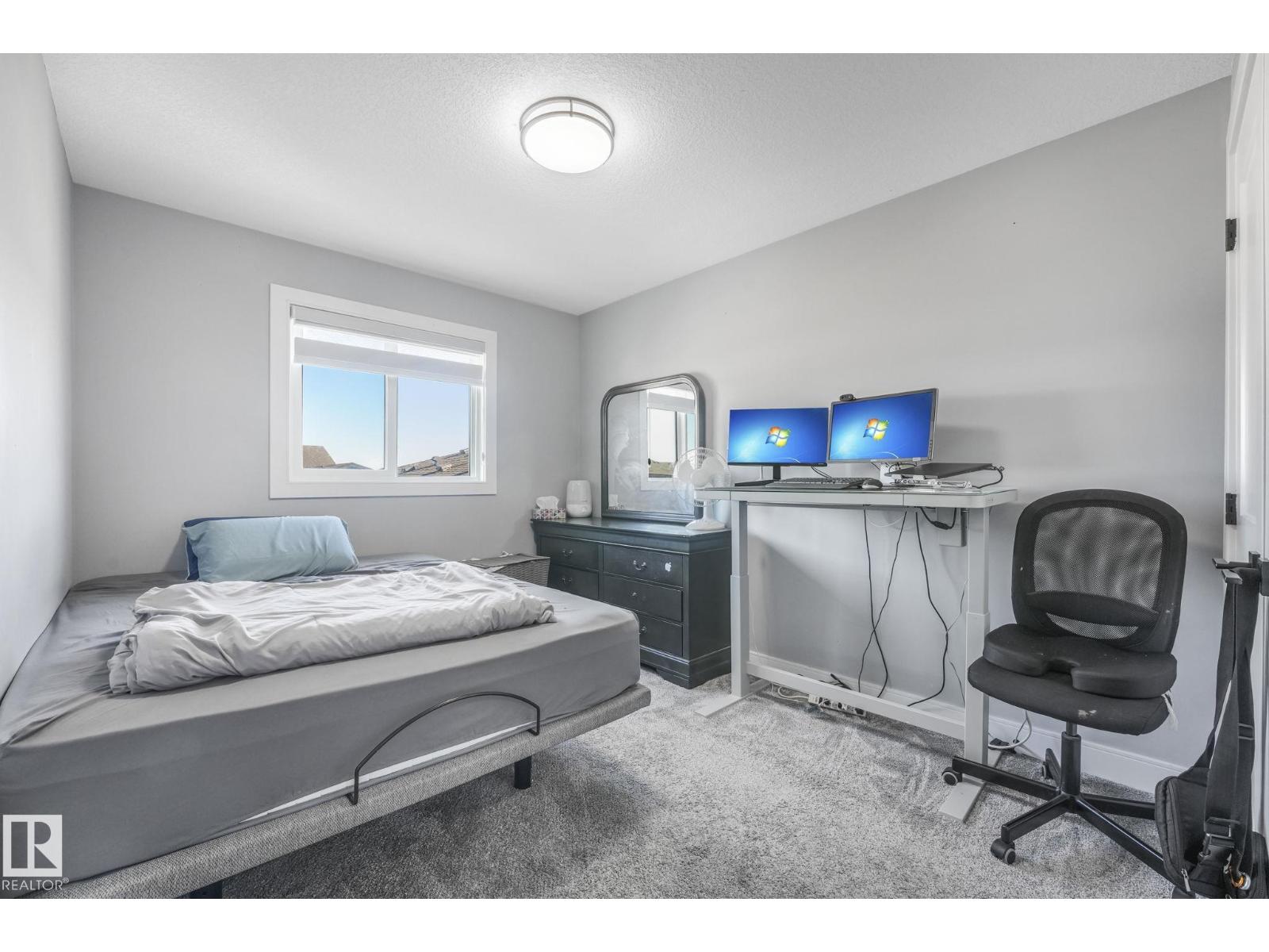 6512 175 AV NW, Edmonton