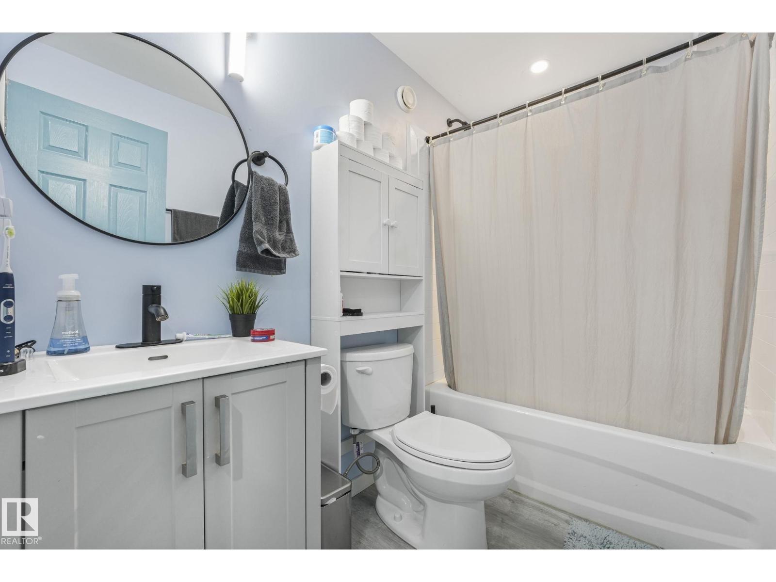 6512 175 AV NW, Edmonton