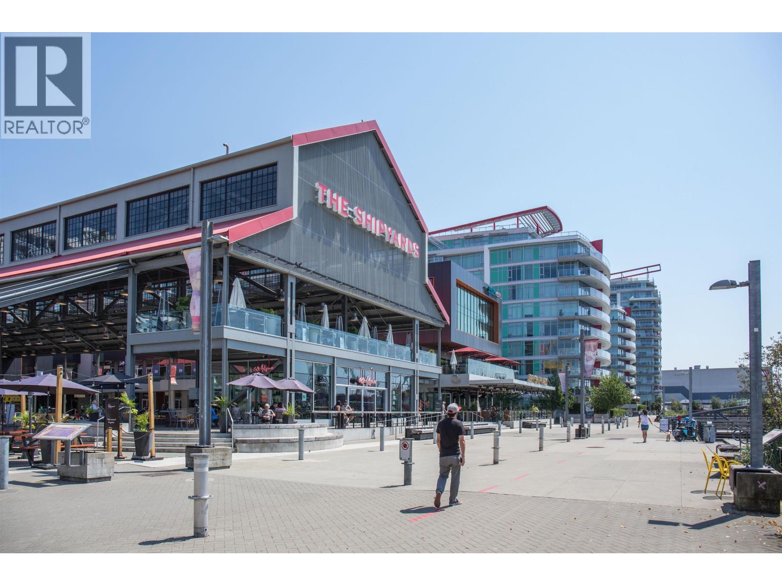 303 185 VICTORY SHIP WAY, North Vancouver