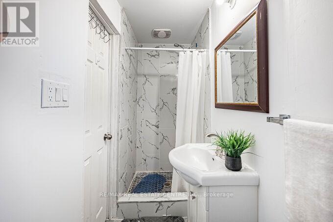 #59 941 GORDON STREET - 44