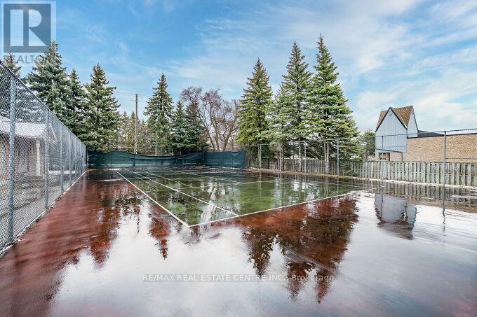 #59 941 GORDON STREET - 50
