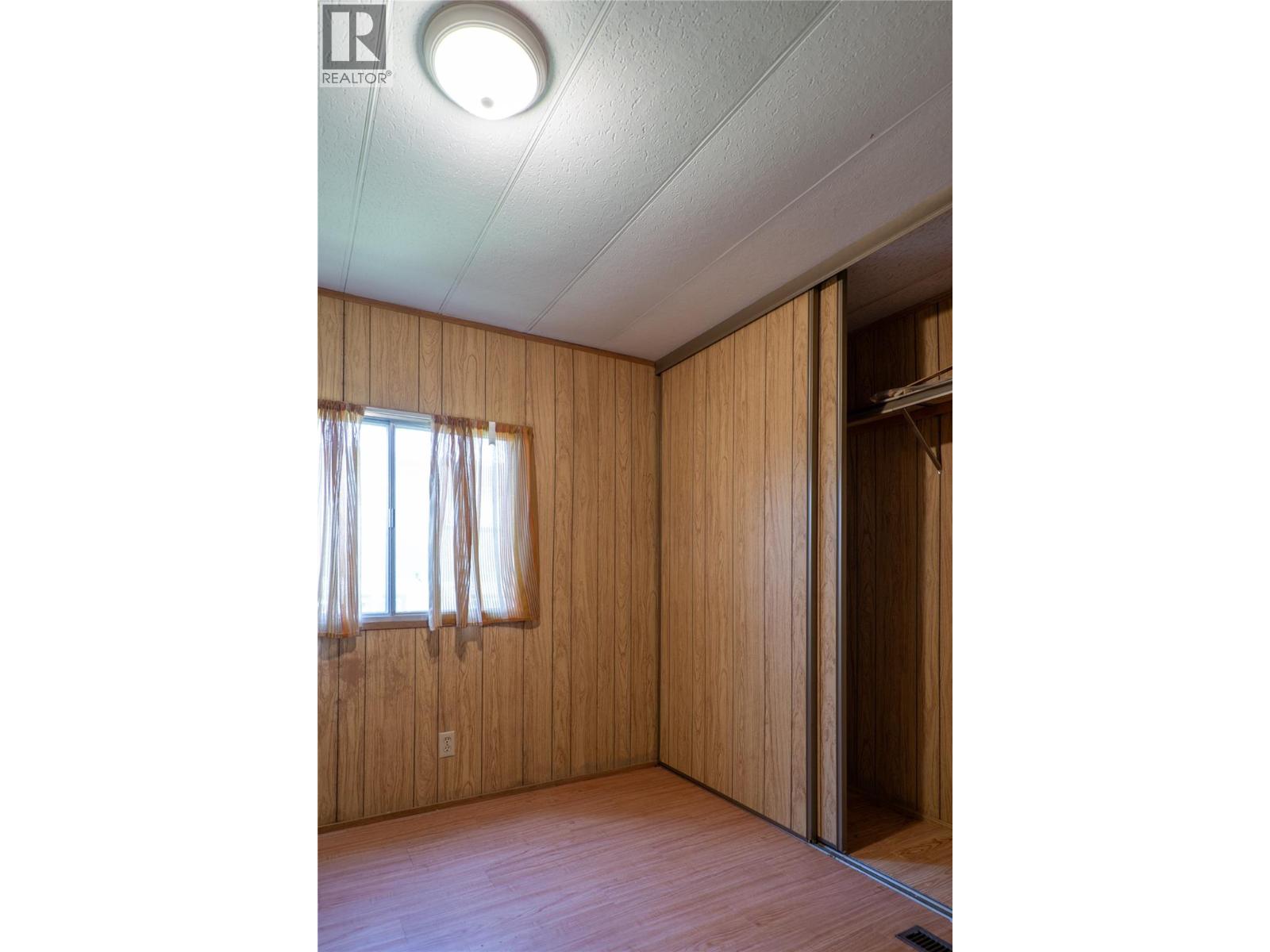 802 Center Street - 20