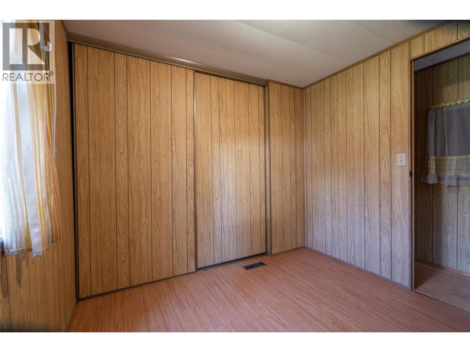 802 Center Street - 21