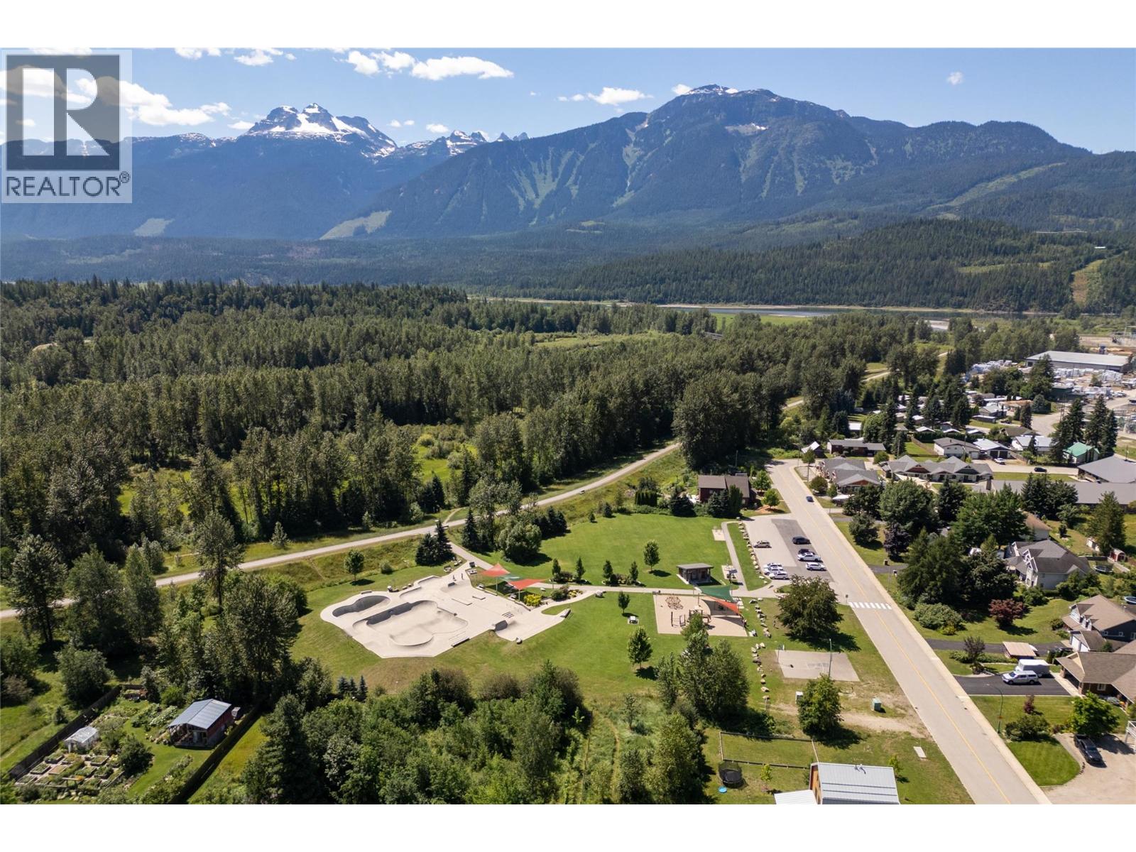 802 Center Street - 7