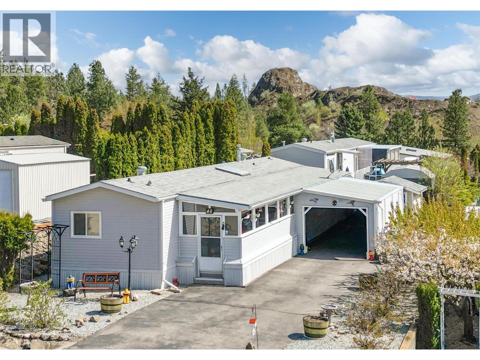 40 1750 Lenz Road, West Kelowna