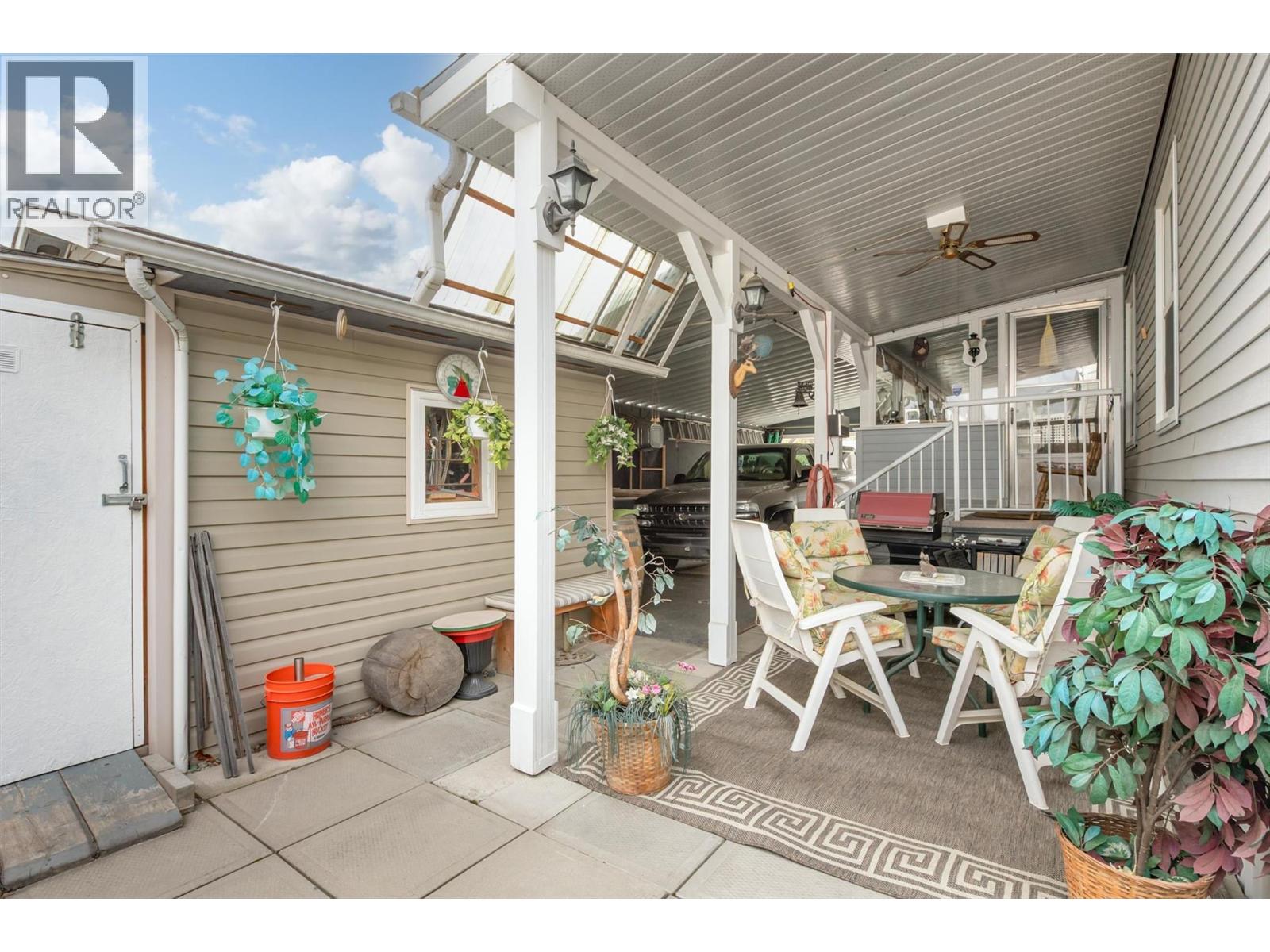 40 1750 Lenz Road, West Kelowna