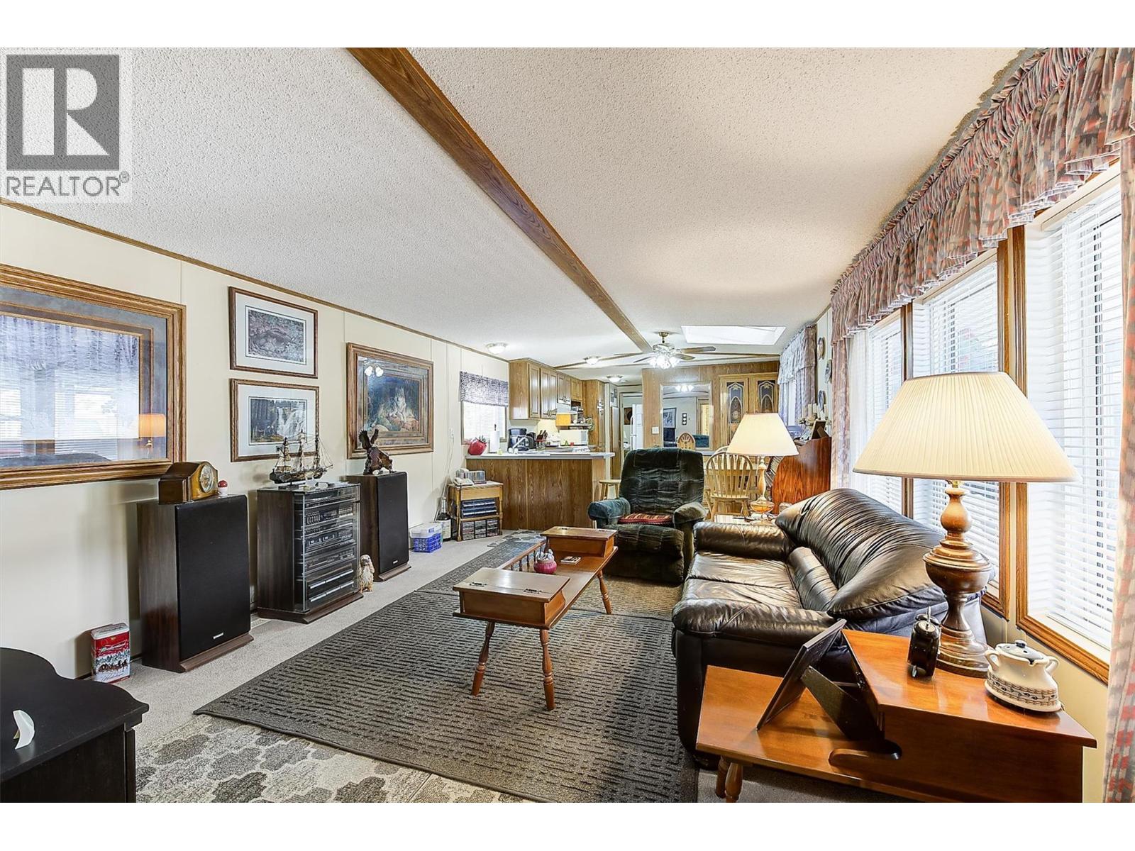 40 1750 Lenz Road, West Kelowna