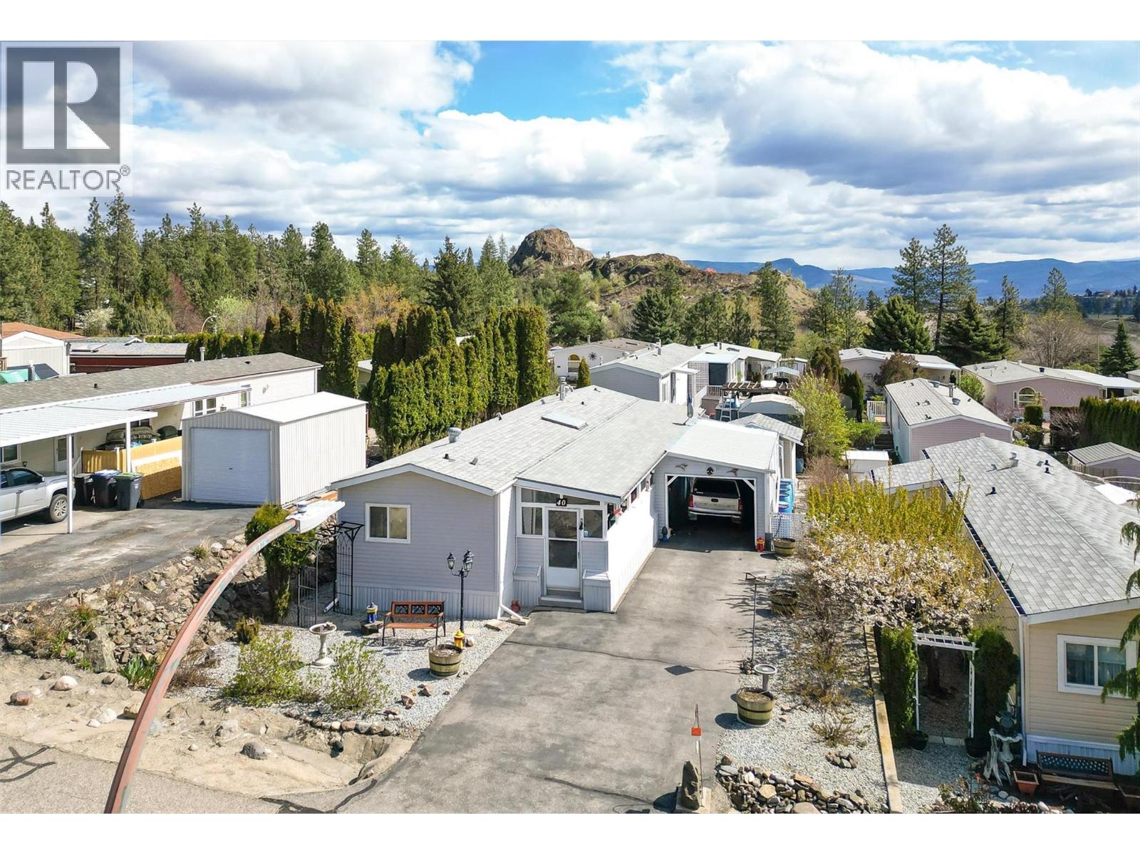 40 1750 Lenz Road, West Kelowna