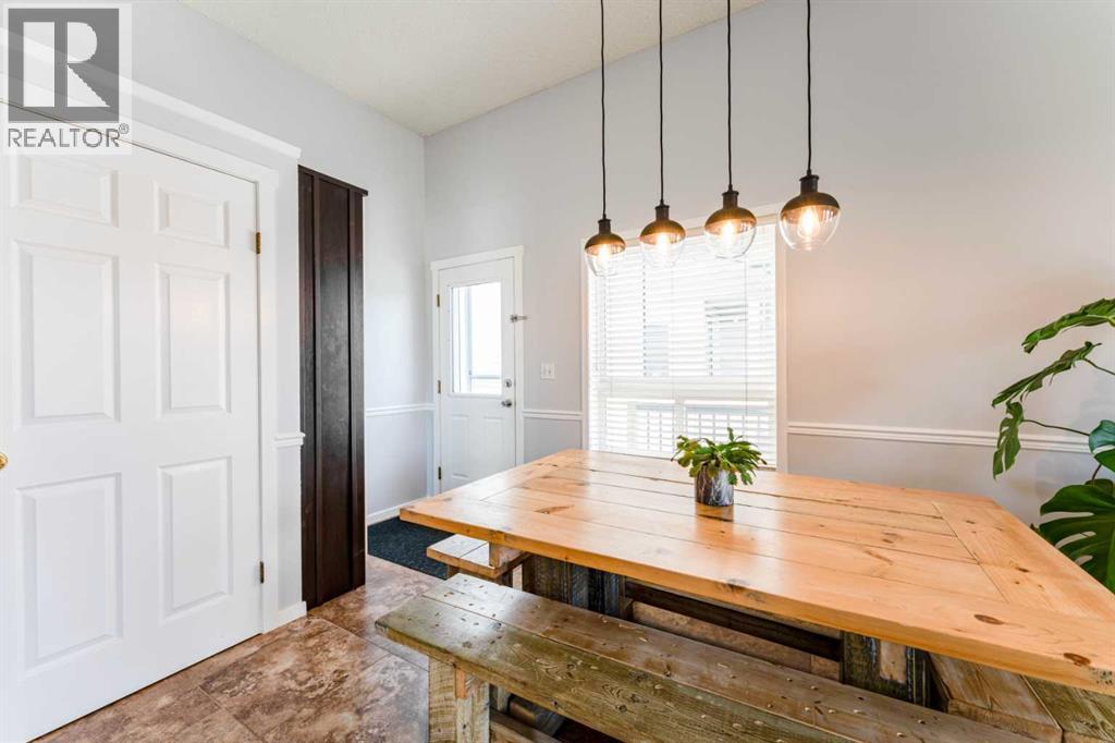 Single Family House 4 Level for Sale in  Country Hills Drive NW Country Hills Calgary 