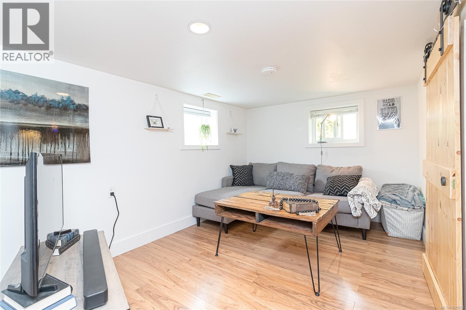 3074 Earl Grey St - 32