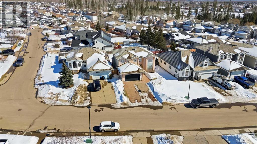 171 BURTON Place, Fort McMurray