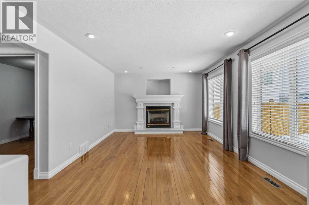 171 BURTON Place, Fort McMurray