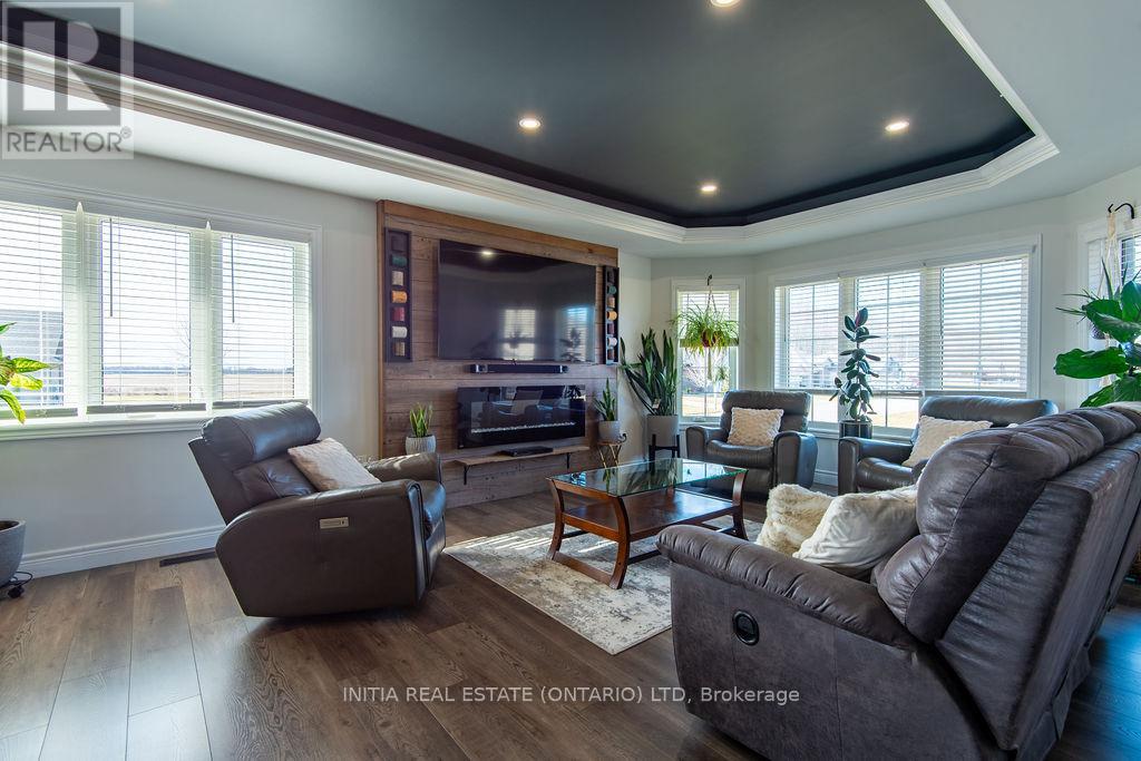 4011 ENGLEHART DRIVE Property Photo